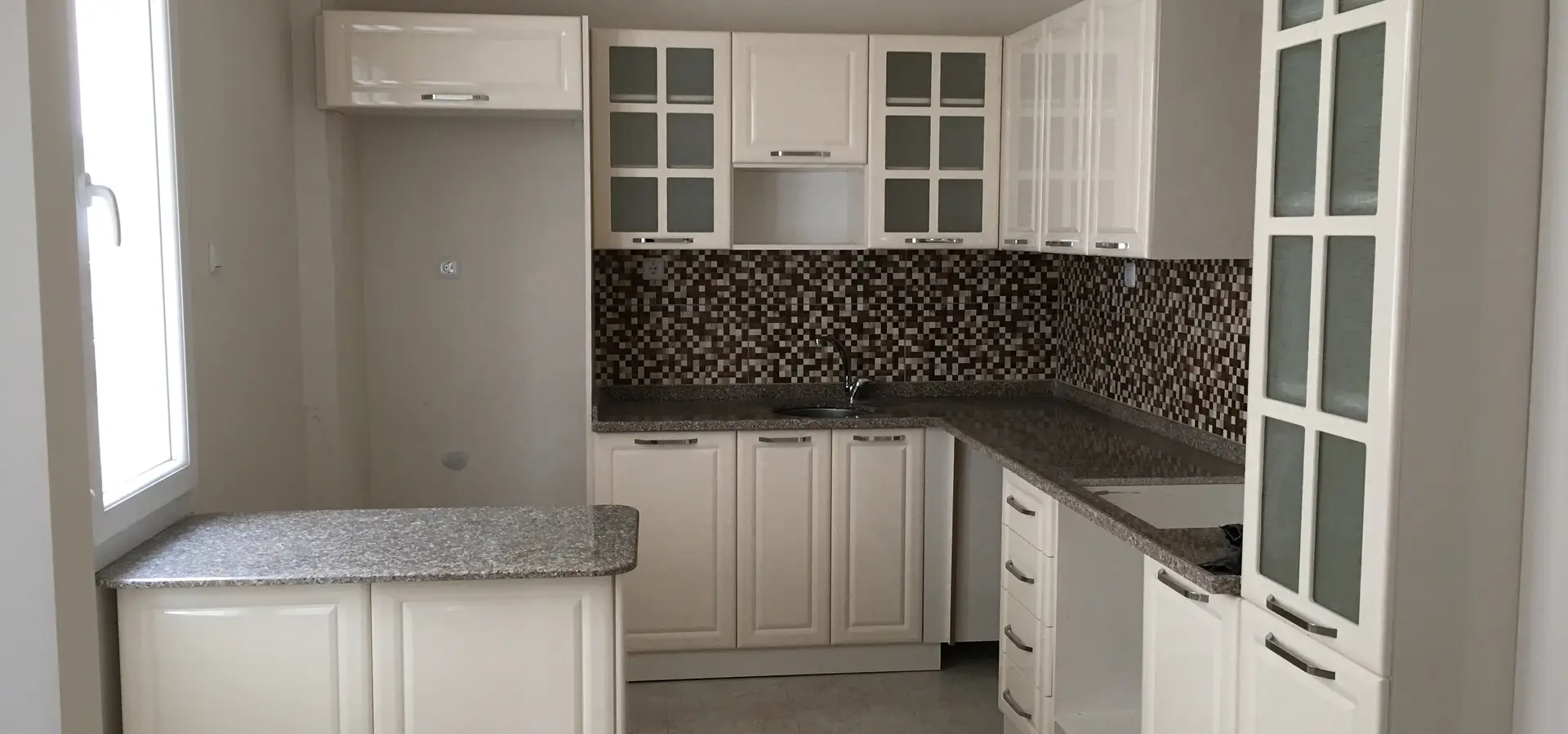 Başmakçı Tadilatcı